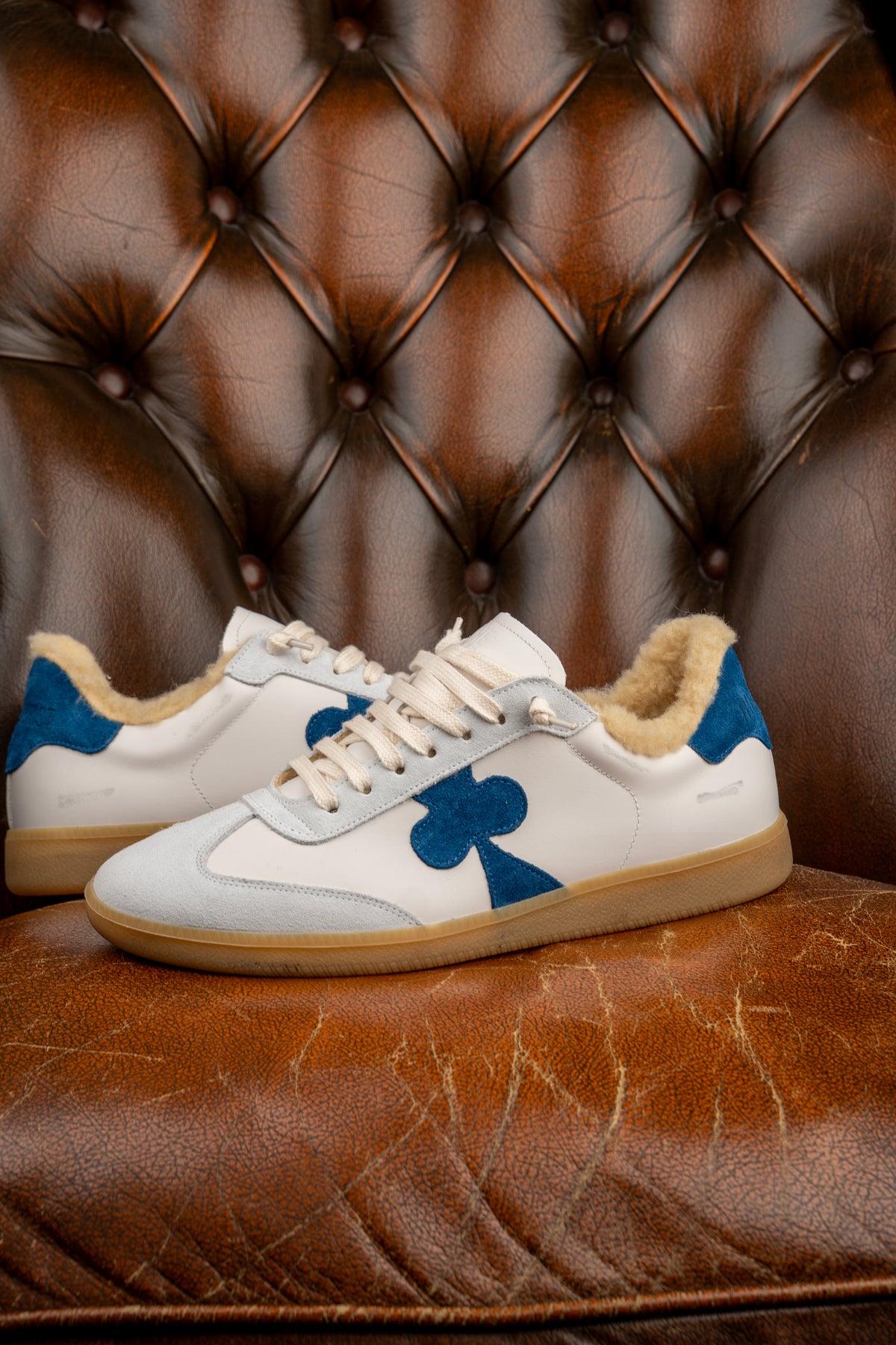 Berlin Wool - BLUE CLOVER lifestyle