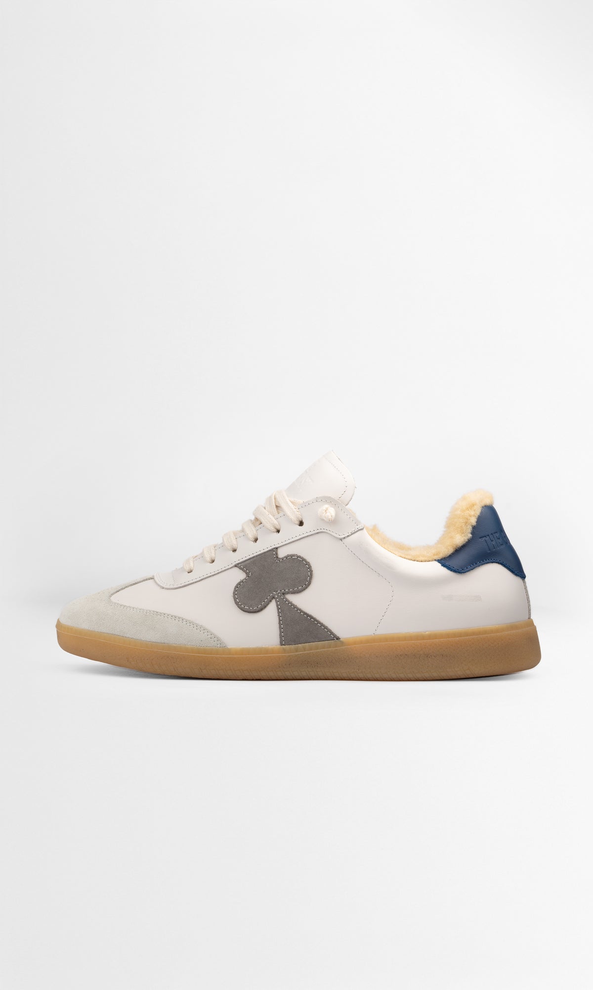 Berlin Wool Blue Heel outside