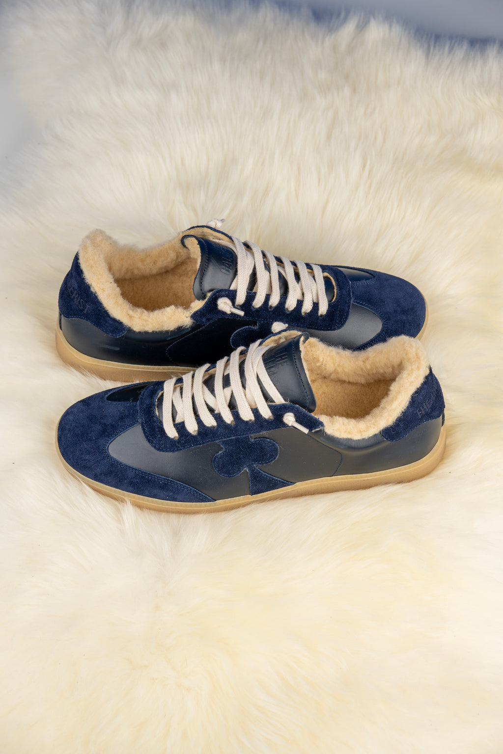 Berlin Wool - MIDNIGHT NAVY lifestyle