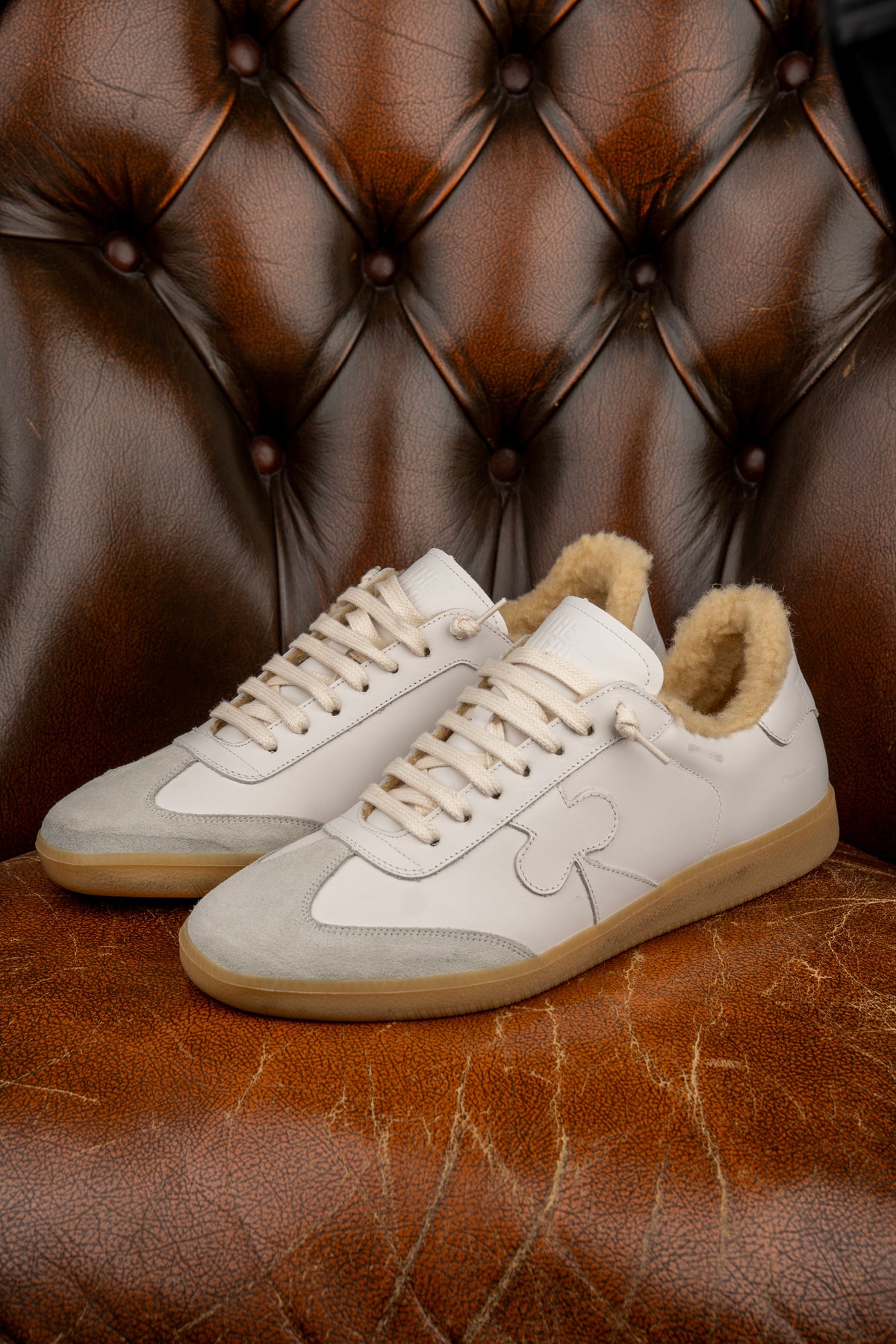 Berlin Wool - WHITE & GREY lifestyle