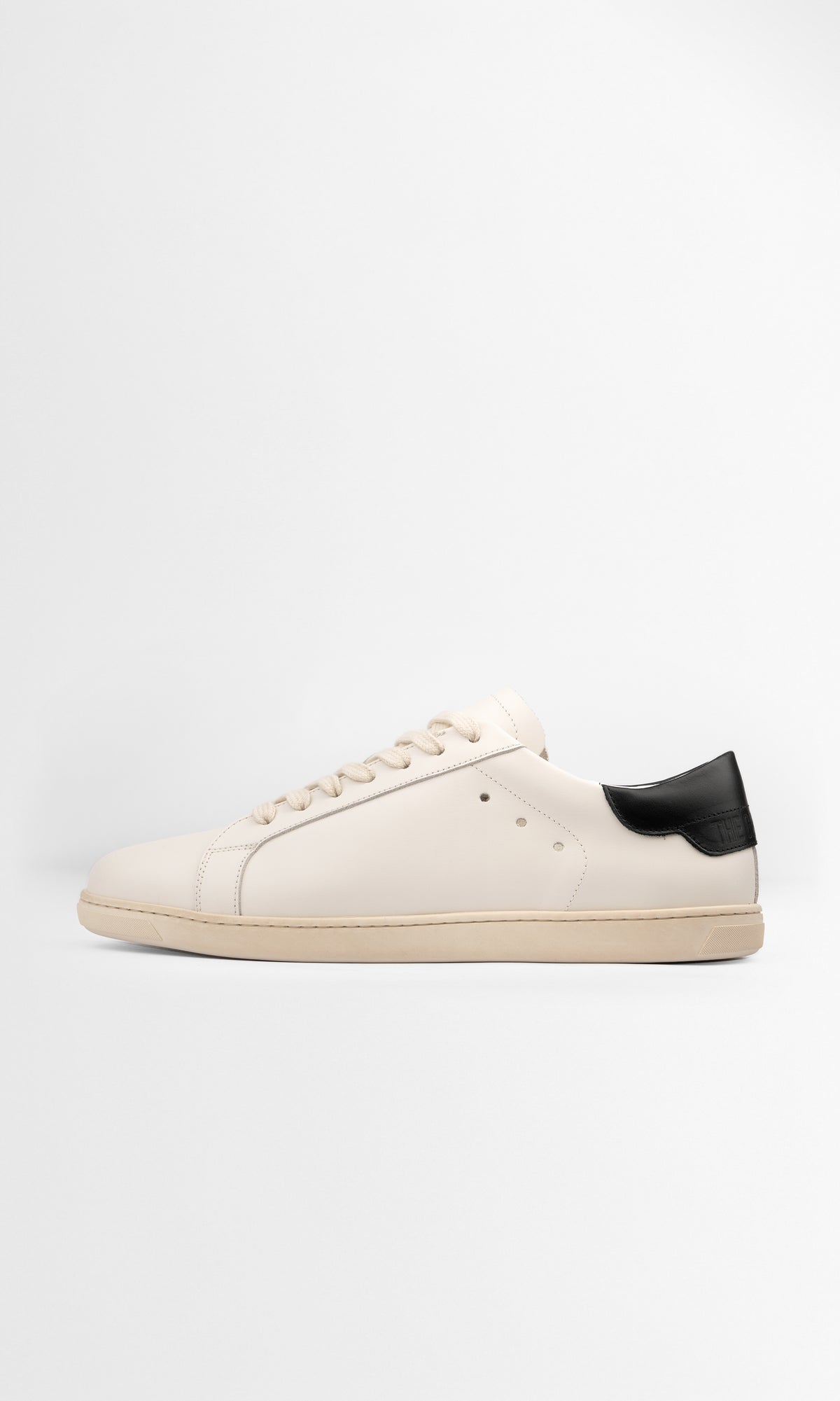 Geneva Black Heel Unsigned outside