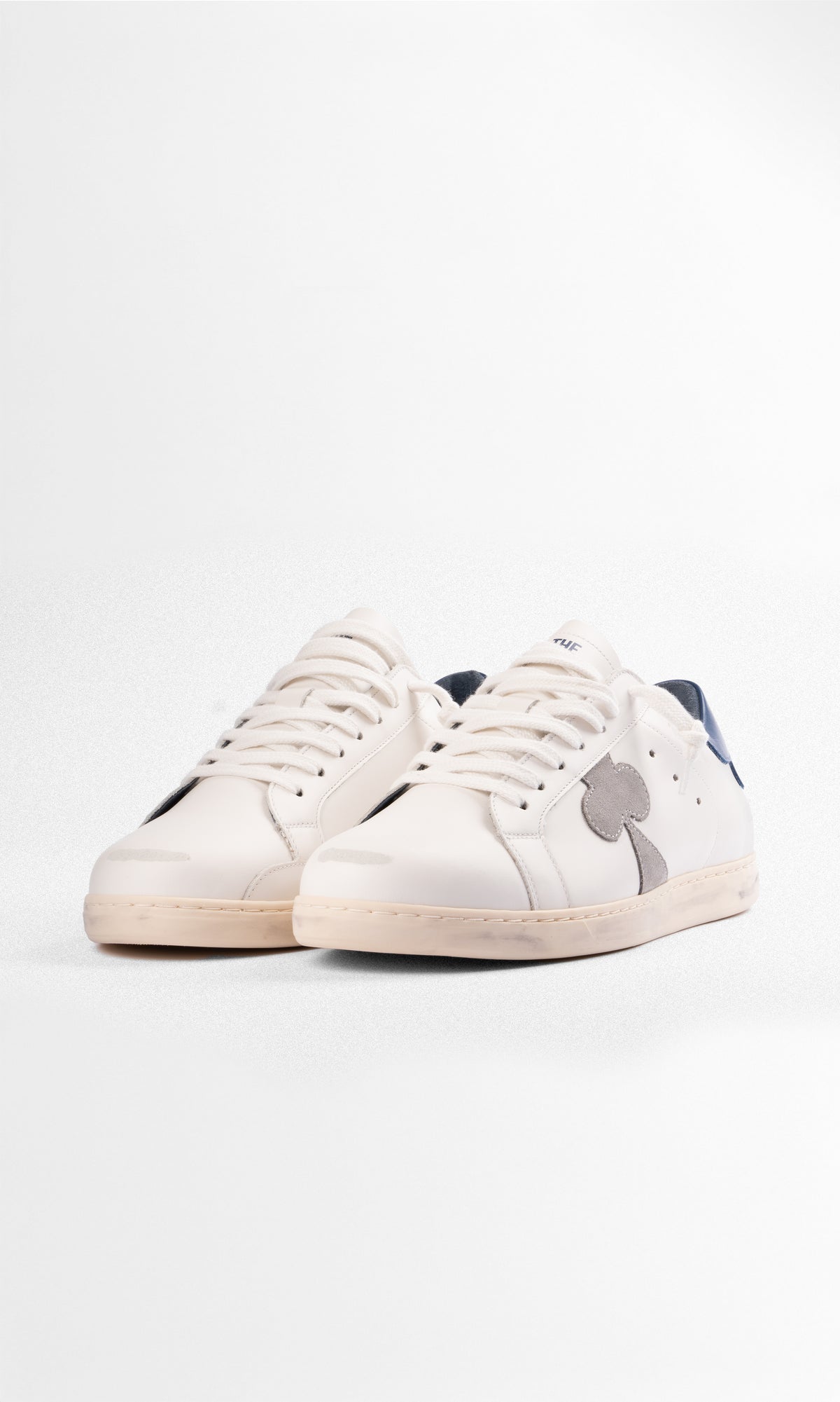 Geneva - NAVY HEEL