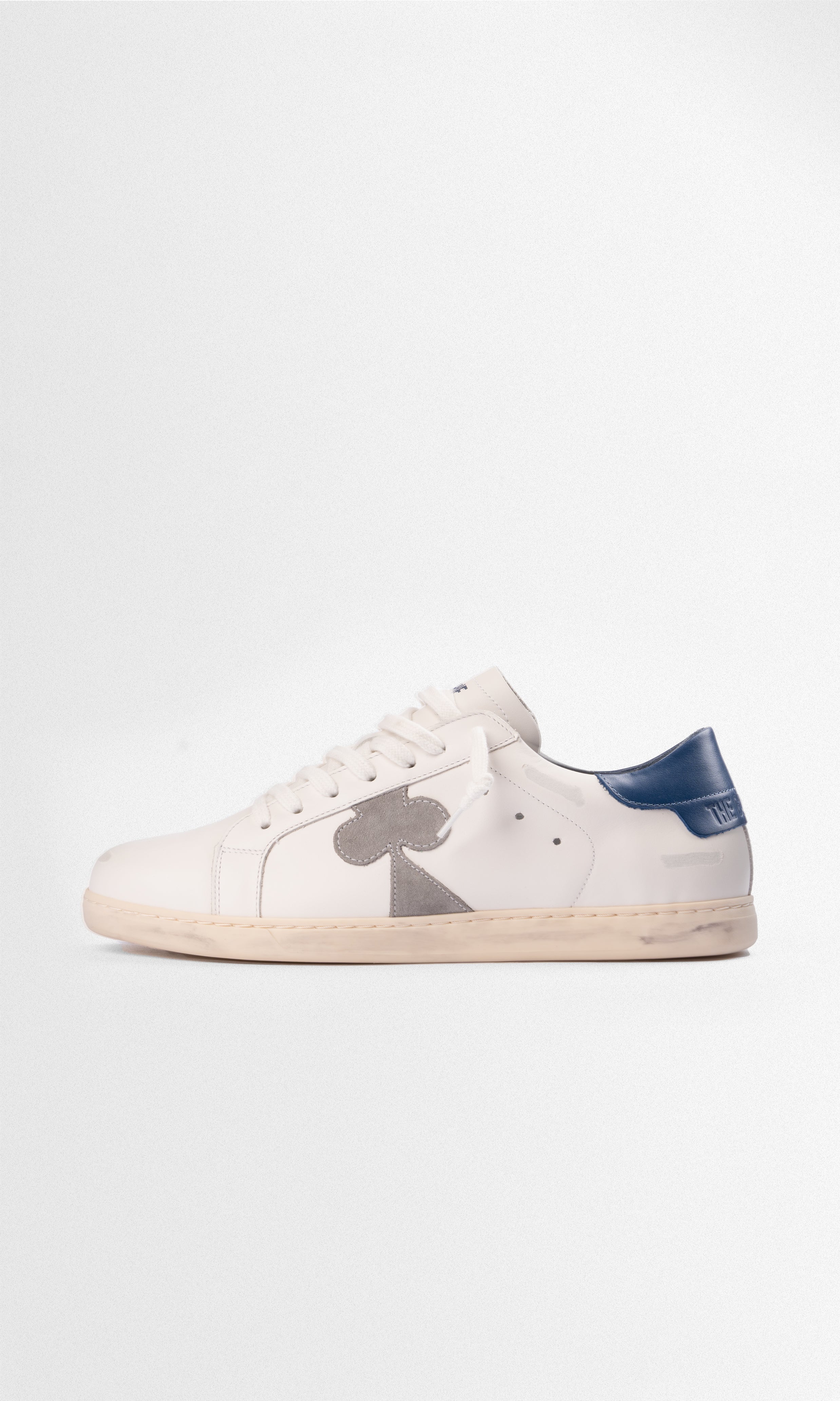 Geneva - NAVY HEEL