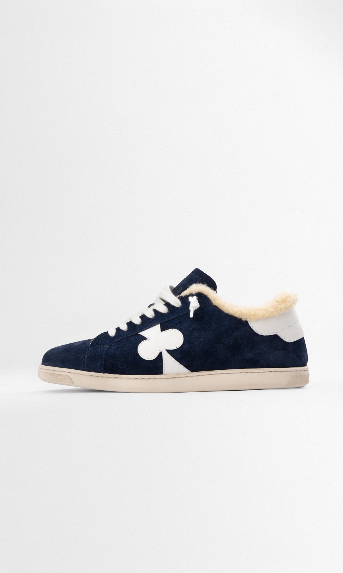 Geneva Wool Dark Blue outside